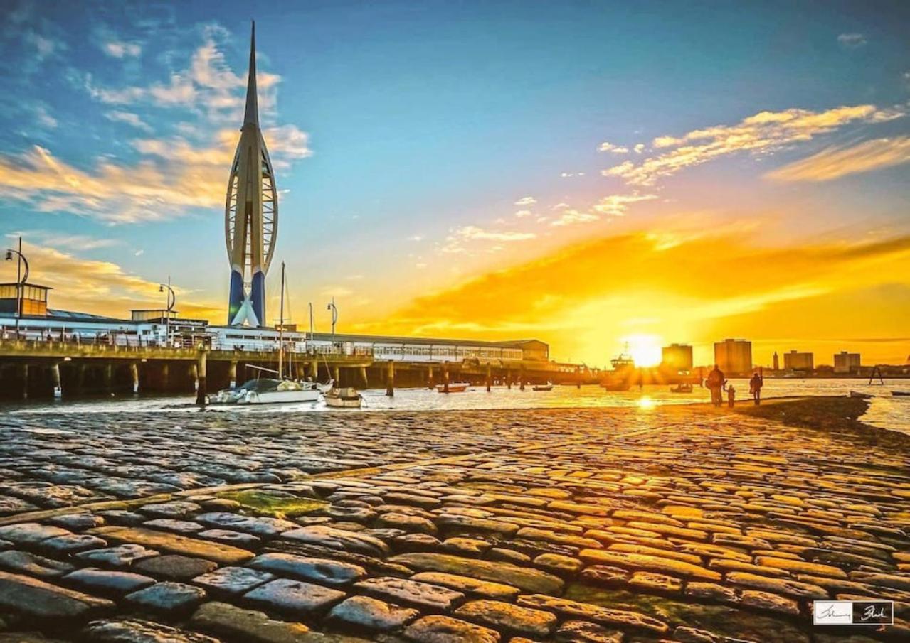 Air Maison - Stunning Beach Front Apartment Portsmouth Luaran gambar