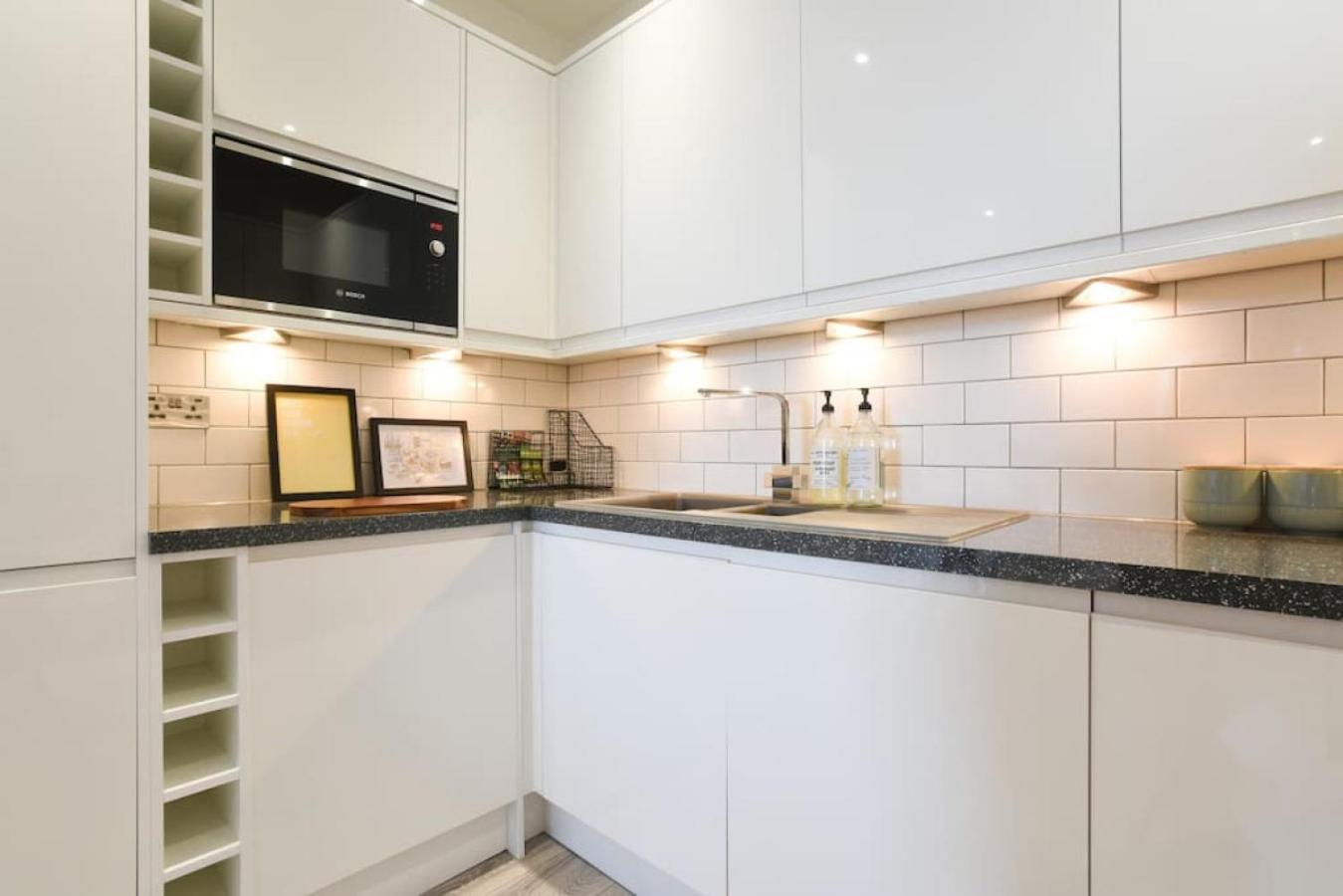 Air Maison - Stunning Beach Front Apartment Portsmouth Luaran gambar